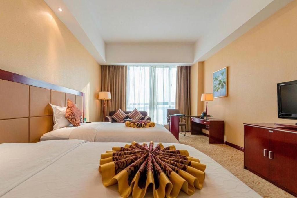 Qingdao Chengyang Detai Hotel Exterior photo