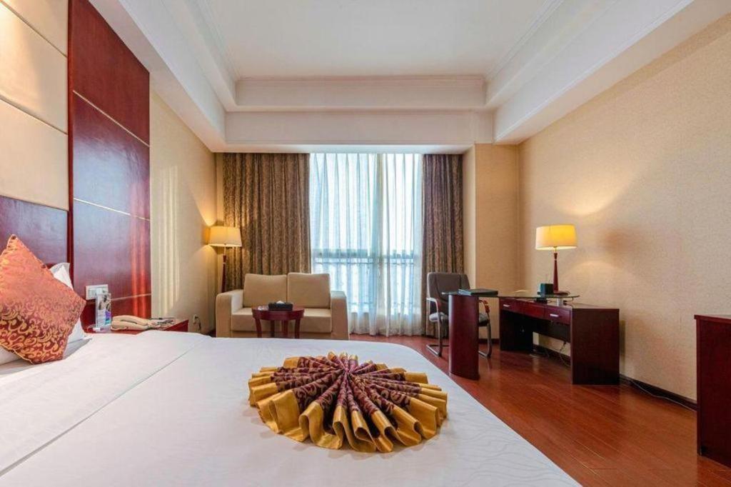 Qingdao Chengyang Detai Hotel Exterior photo
